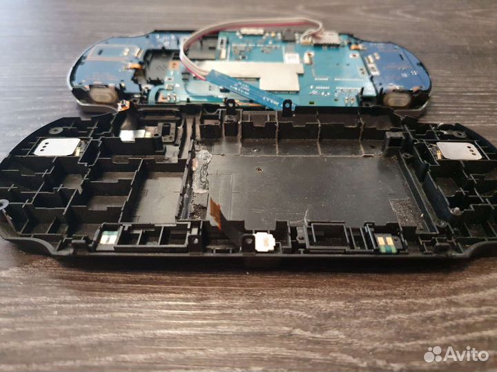 Sony psp Vita 1008 на запчасти