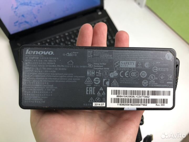 Lenovo g510-20238 i5-4 8GB озу 240 GB SSD Win8