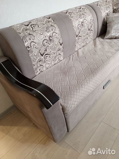 Угловой диван