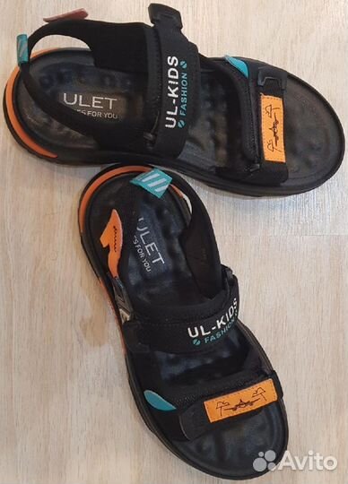 Детские сандалии черные 37