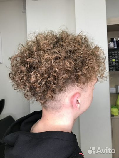 Модель химическая завивка