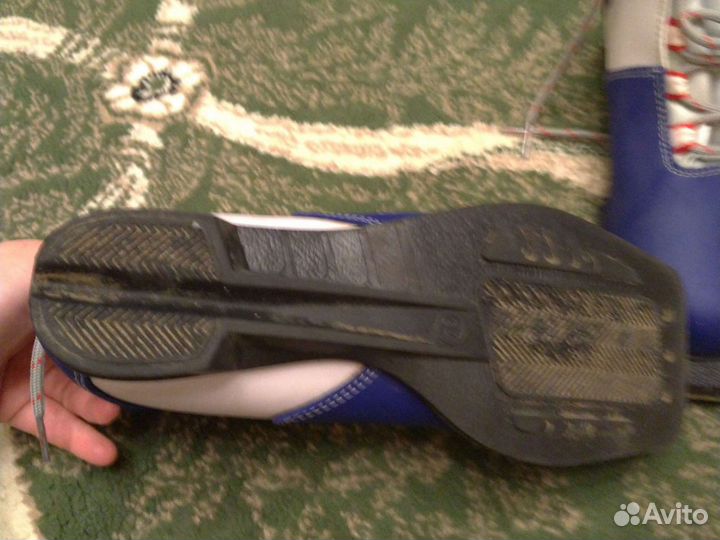 Лыжные ботинки