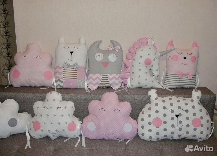 Бортики в кроватку+комплект постельного белья