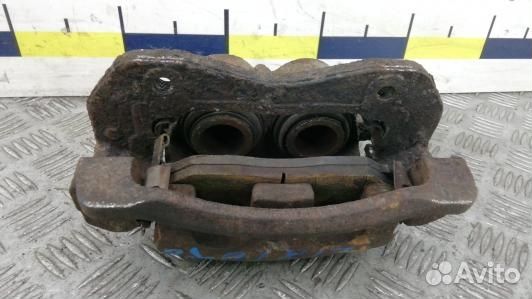 Суппорт тормозной передний левый KIA sorento 1 (91