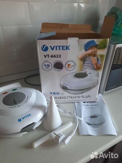 Вафельница новая