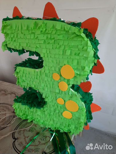 Пиньята цифра 3, Дракончик