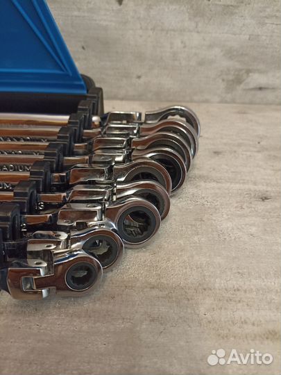 Набор Трещеточных ключей с изменяемым углом