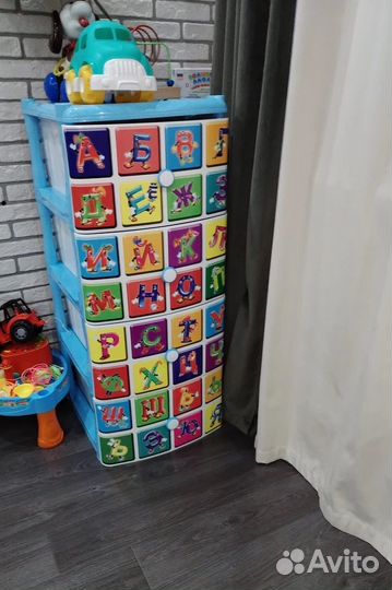 Комод пластиковый с ящиками детский для игрушек