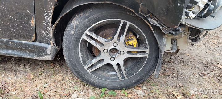 Джили вижн vision крышка багажника