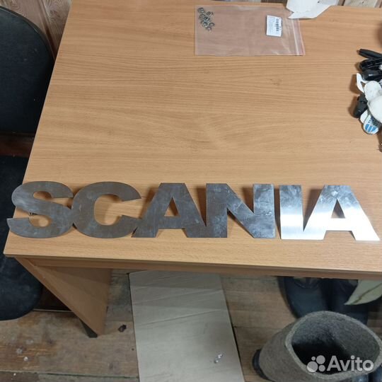 Scania эмблема