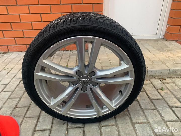 Nokian Tyres Hakkapeliitta 8 225/40 R18 92T