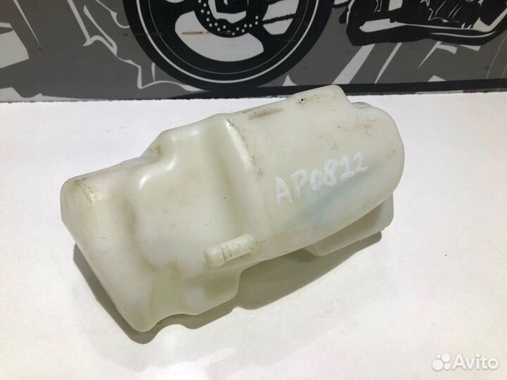 Расширительный бачок Triumph Street Triple 675