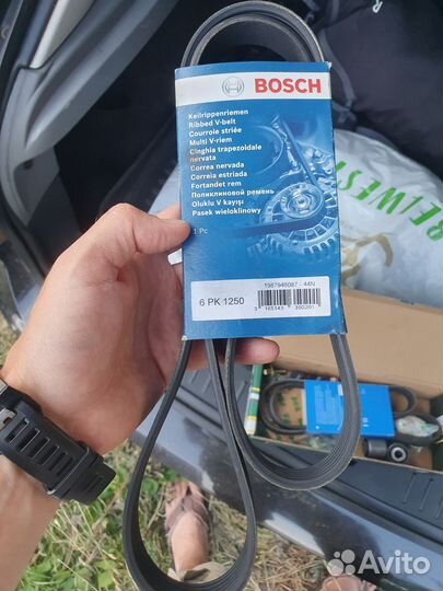 Ремень Bosch1 987 946 0876PK1250