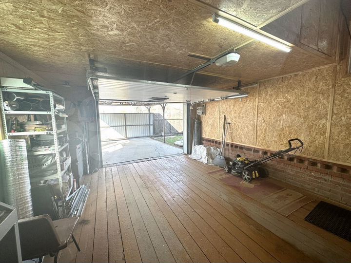 Дом 170,6 м² на участке 15 сот.