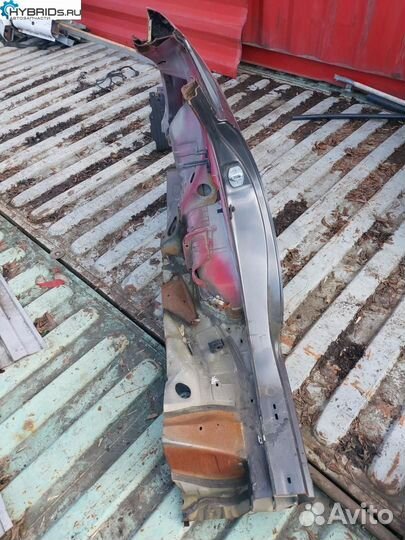 Крыло заднее левое Toyota Prius 2 NHW20