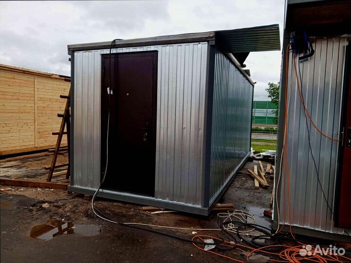 Бытовка железная в наличии