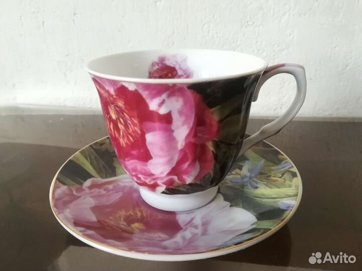 Подарочная чайная пара, чашка с блюдцем