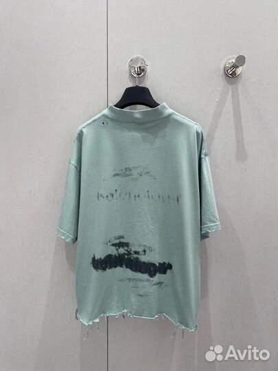 Футболка Balenciaga