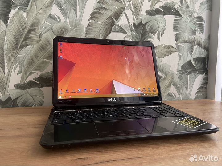 Ноутбук dell N5110 (i7, SSD + HDD)