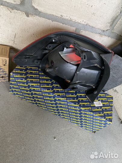 Фонарь стоп задний правый на volkswagen polo