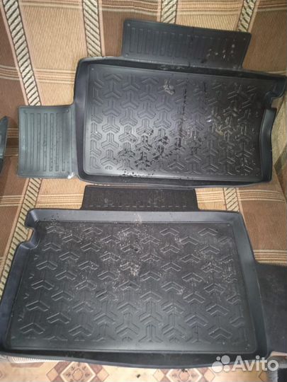 Коврики резиновые в салон для Chery Tiggo 4