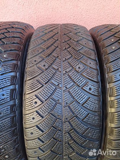 Bfgoodrich G-Force Stud 205/60 R16