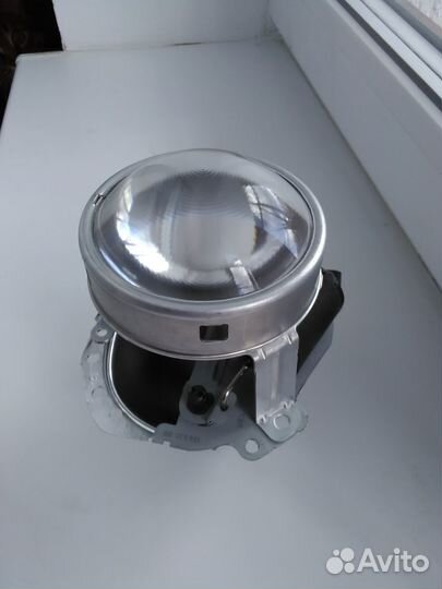 Линзы биксенон на Мерседес 211