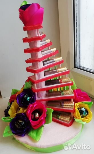 Лестница с конфетами в наличии. Подарок. Букет