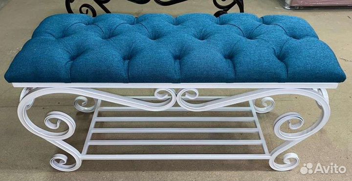 Банкетка в прихожую