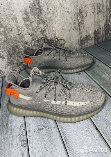 Adidas Yeezy Boost(43;44;45;46 размеры)