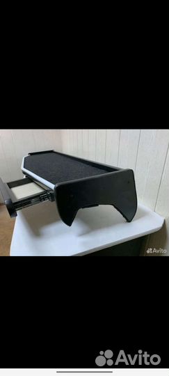 Полка на панель shaman 3000