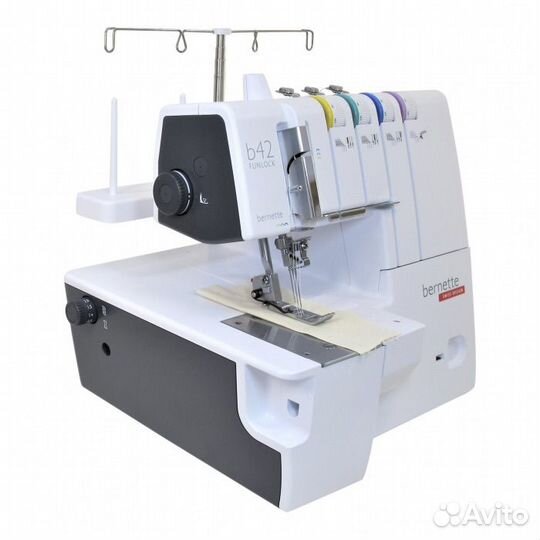 Распошивальная машина bernette b42