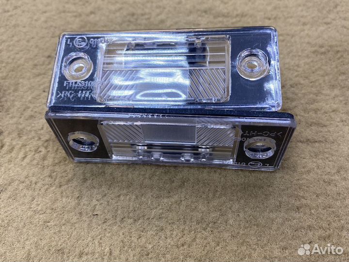 Фонарь подсветки номера Фольксваген Туарег