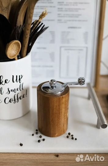 Мельница для специй деревянная