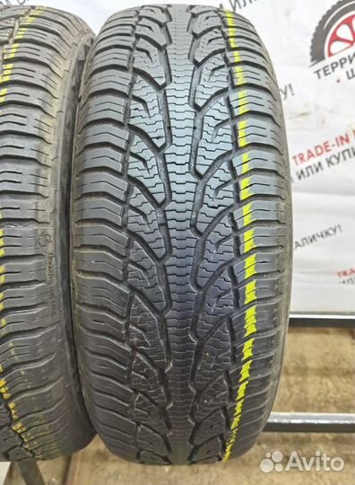 Uniroyal AllSeasonExpert 2 215/65 R16 98P