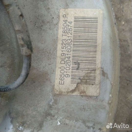 Кулак поворотный задний Bmw 735 E65 2001