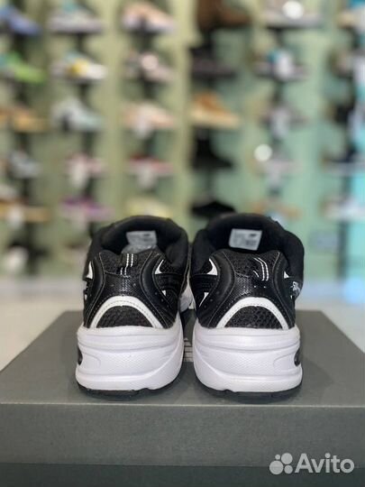 Кроссовки New Balance 530v2 Black White