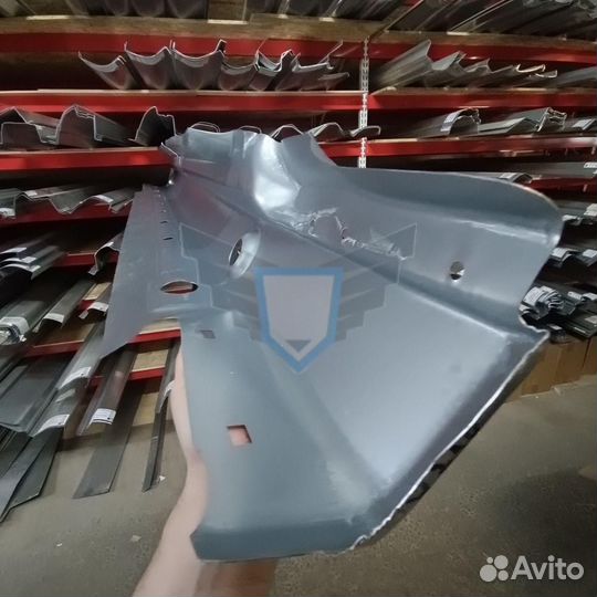 Порог левый Mercedes W210 1996-2002 (Klokkerholm)