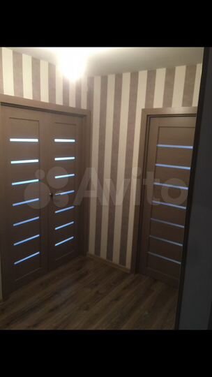 2-к. квартира, 57 м², 1/4 эт.