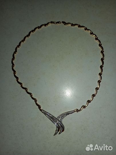 Золотое колье