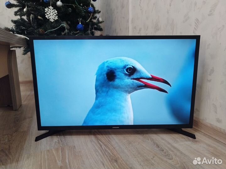 Телевизор SMART TV samsung 32