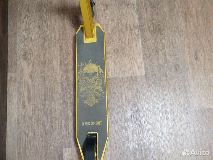 Трюковой самокат kms sport