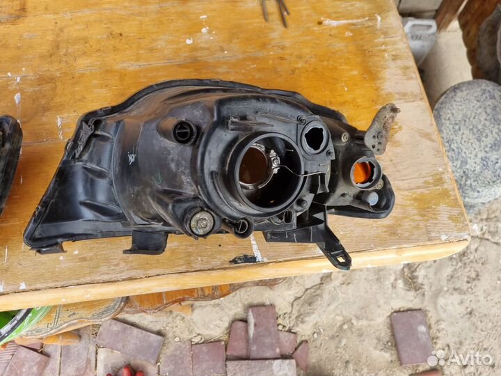 Фары передние на л 200, паджеро спорт