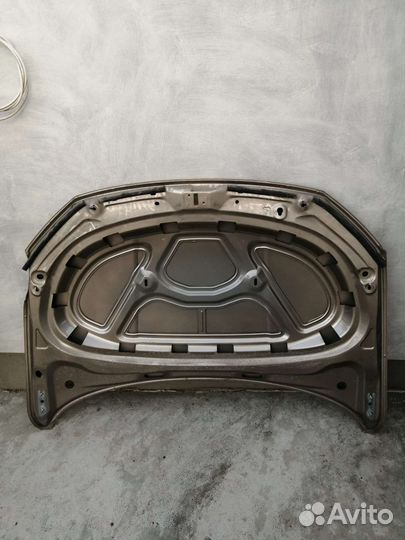 Оригинальный капот Поло лифтбек 2021 год