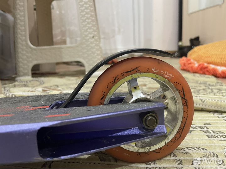 Трюкавой самокат