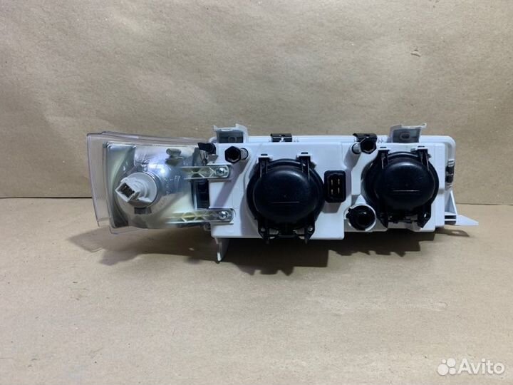 Фара передняя левая Ваз 2110