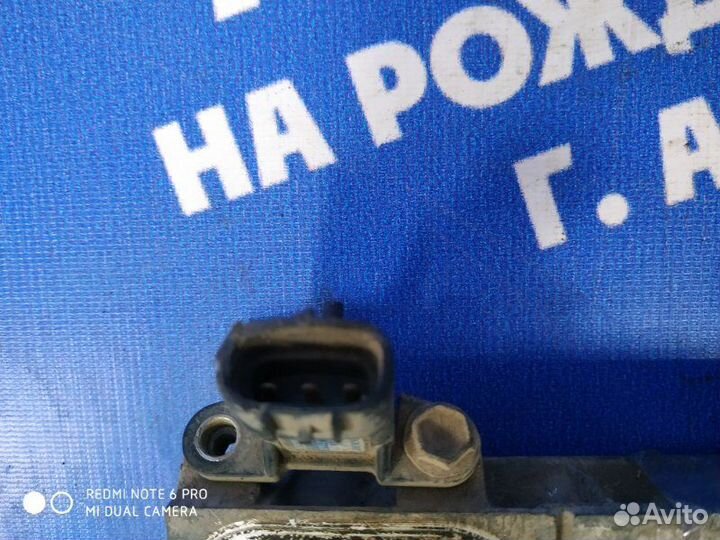 Заслонка впускного коллектора Toyota Avensis седан