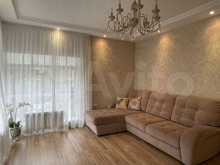 1-к. апартаменты, 56 м², 3/5 эт.