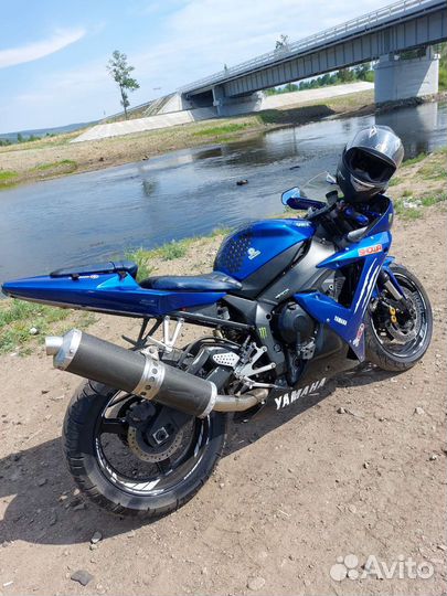 Yamaha YZF-R1 1000