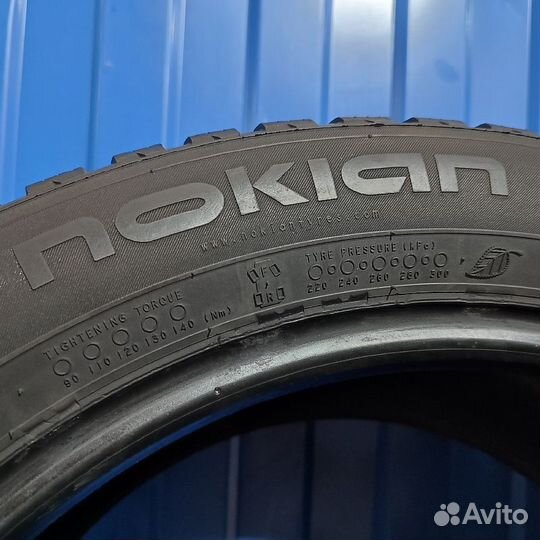 Nokian Tyres Hakkapeliitta 8 225/50 R17